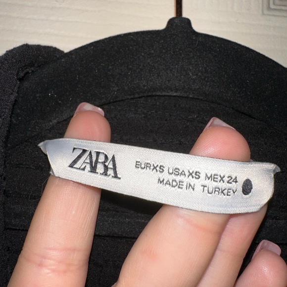 Zara women’s black low cut cropped blouse XS summer contemporary semi sheer - Picture 5 of 11